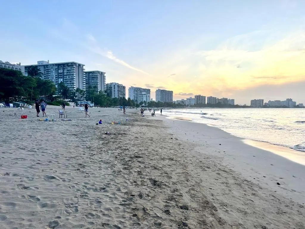 Hobie Beachfront Apartment Isla Verde San Juan Portoriko